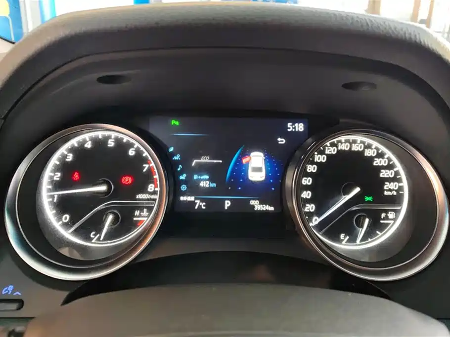 Toyota Camry 2019 Facelift 2.0G Luxury Edition фото 14