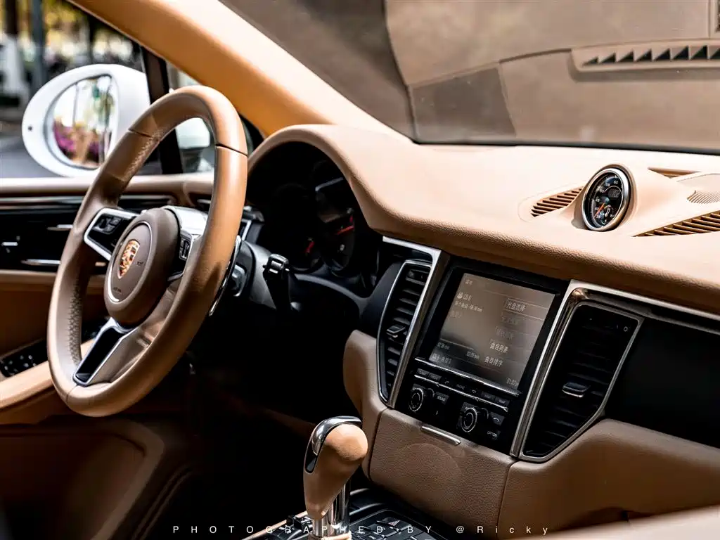 Porsche Macan 2014 Macan 2.0T фото 7