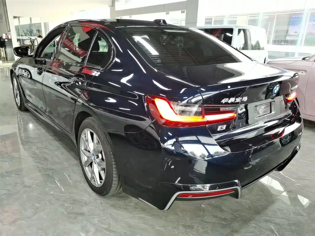 BMW i3 2022 eDrive 35 L фото 5