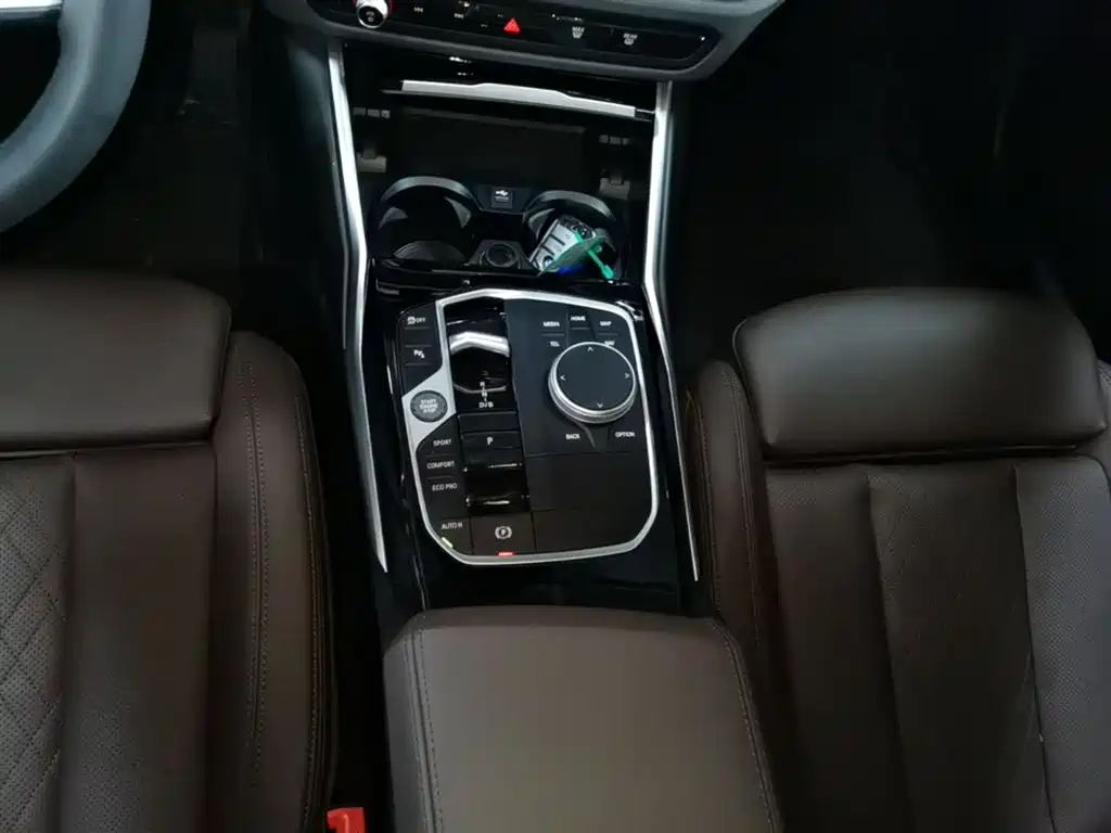 BMW i3 2022 eDrive 35 L фото 14