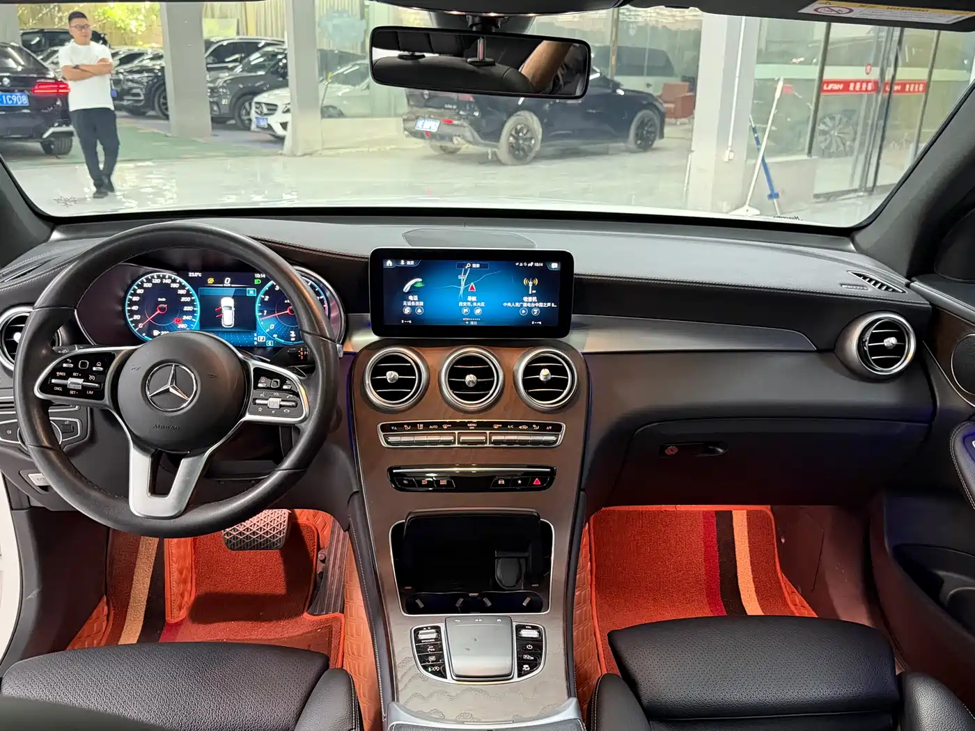 Mercedes-Benz GLC 2021 GLC 260 L 4MATIC Luxury фото 5