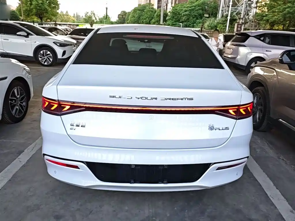 BYD Qin PLUS 2021 EV 500KM Luxury Model фото 6