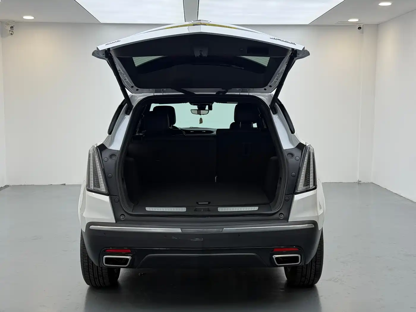 Cadillac XT5 2023 Model 2.0T 4WD Premium (Ultimate Edition) фото 11