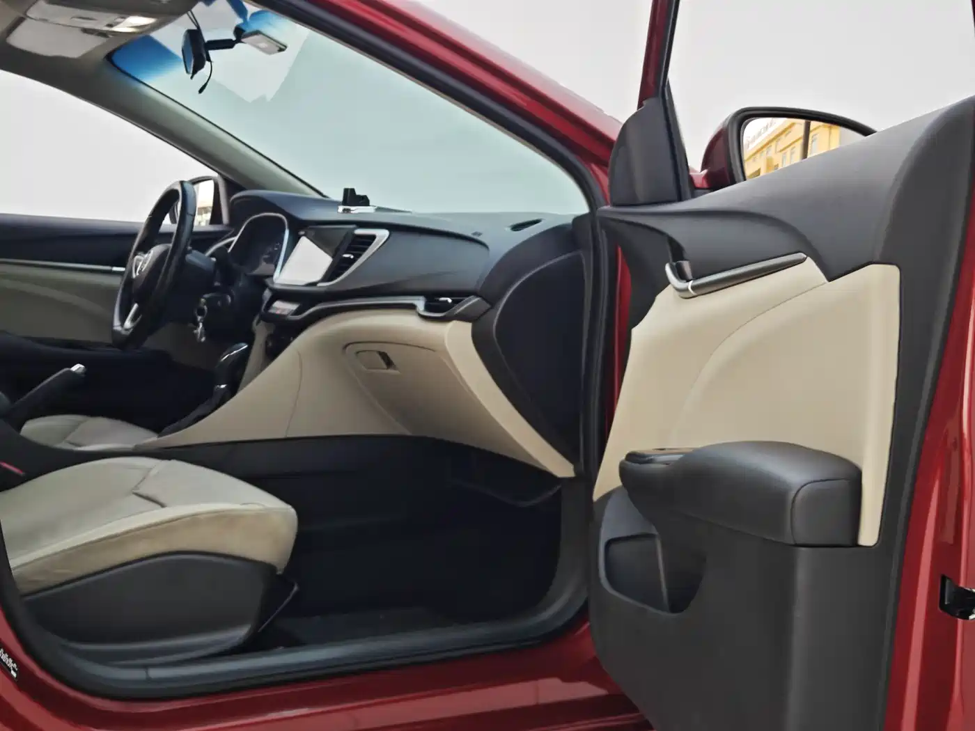 Фото 16 - Buick Excelle