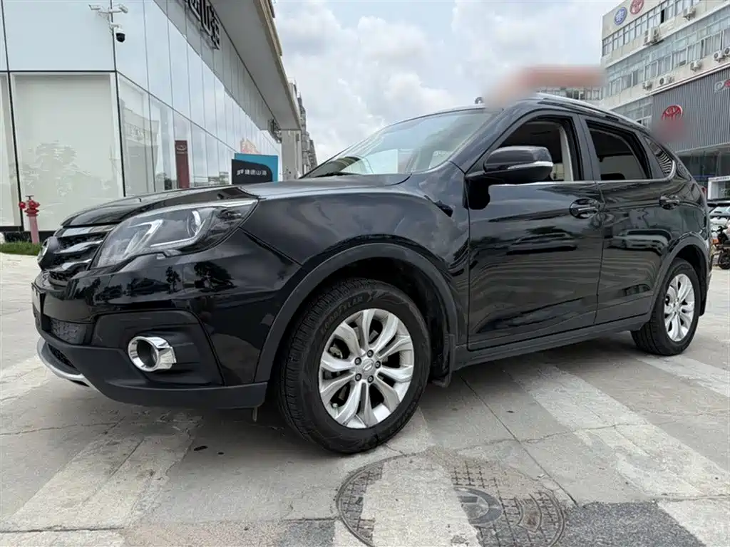 GAC Trumpchi Trumpchi GS5 Super 2015 1.8T Automatic 4WD Elite Edition фото 2