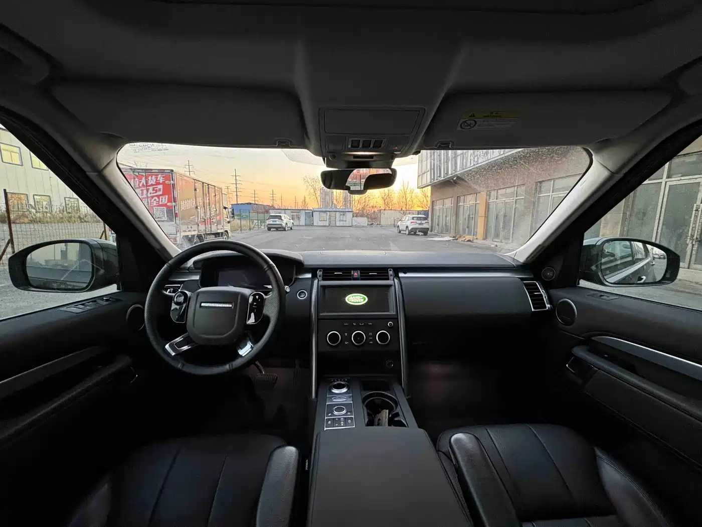 Land Rover Discovery 2020 3.0 SC V6 30th Anniversary Special Edition фото 9