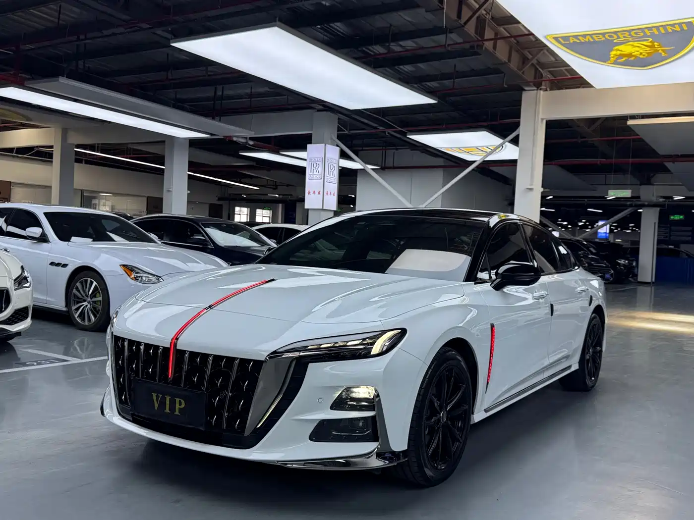 Hongqi H6 2024 Model 2.0T Fashion Edition