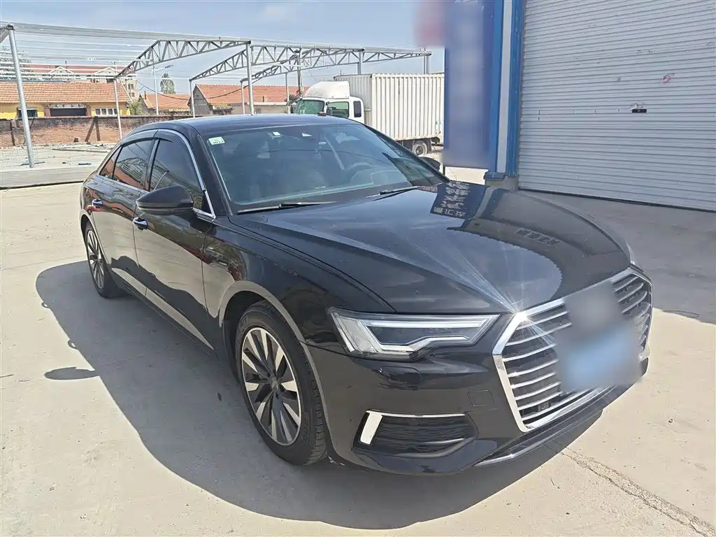 Audi A6L 2021 45 TFSI Exclusive Elegance фото 22