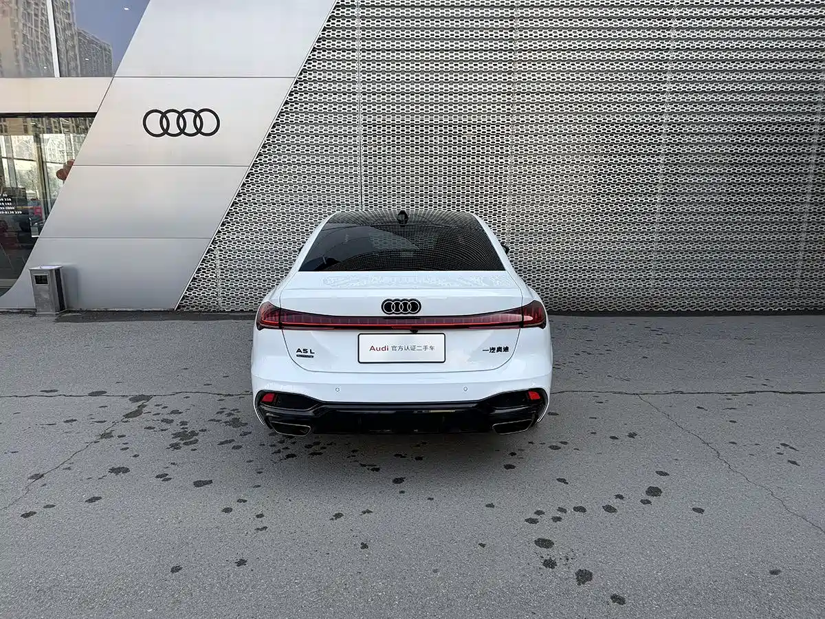 Audi A5L 2025 2.0T Sport Edition quattro фото 3