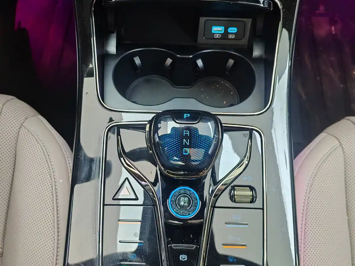 BYD Han 2025 2026 DM-i Smart Driving Edition 245km Premium