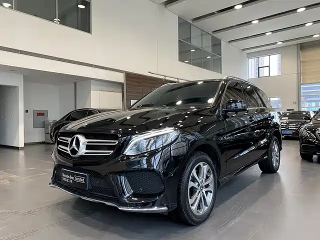 MERCEDES-BENZ GLE
