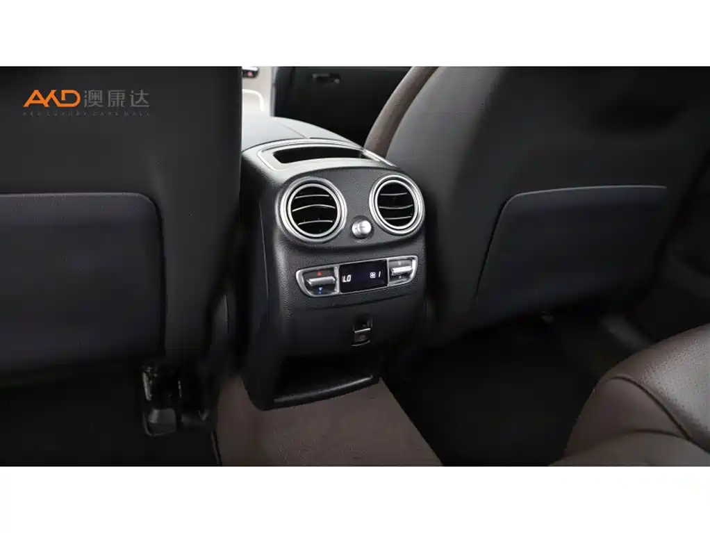 Mercedes-Benz GLC 2022 GLC 300 L 4MATIC Dynamic Collector's Edition фото 9
