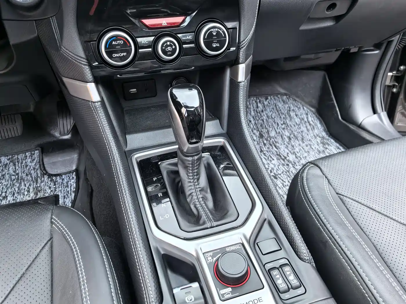 Subaru Forester 2019 2.0i Luxury Edition EyeSight фото 20