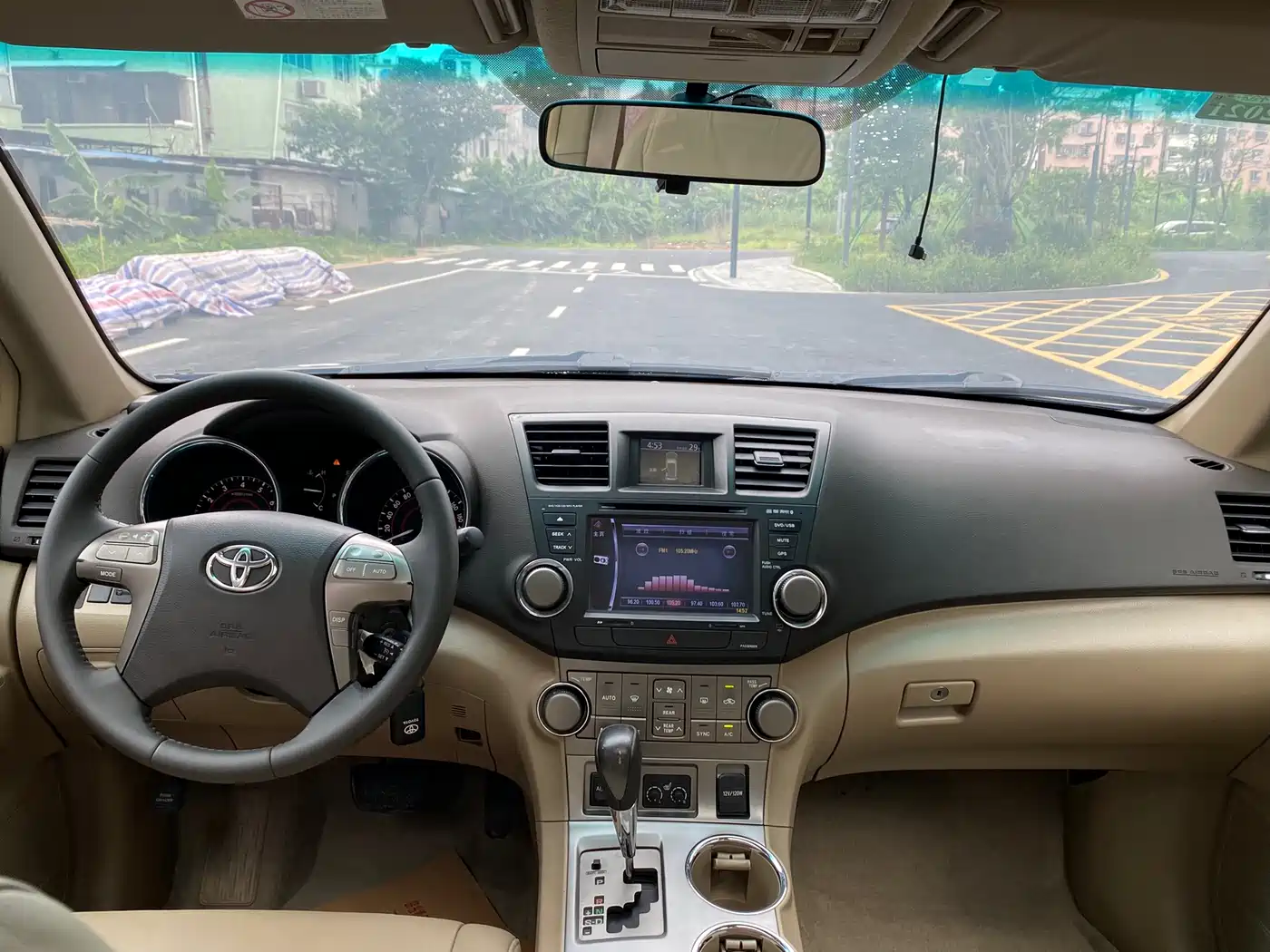 Toyota Highlander 2009 2.7L 2WD 7-seater Luxury Edition фото 14