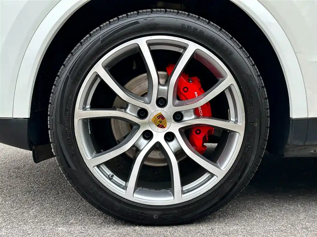 Porsche Cayenne 2018 Cayenne 3.0T фото 35