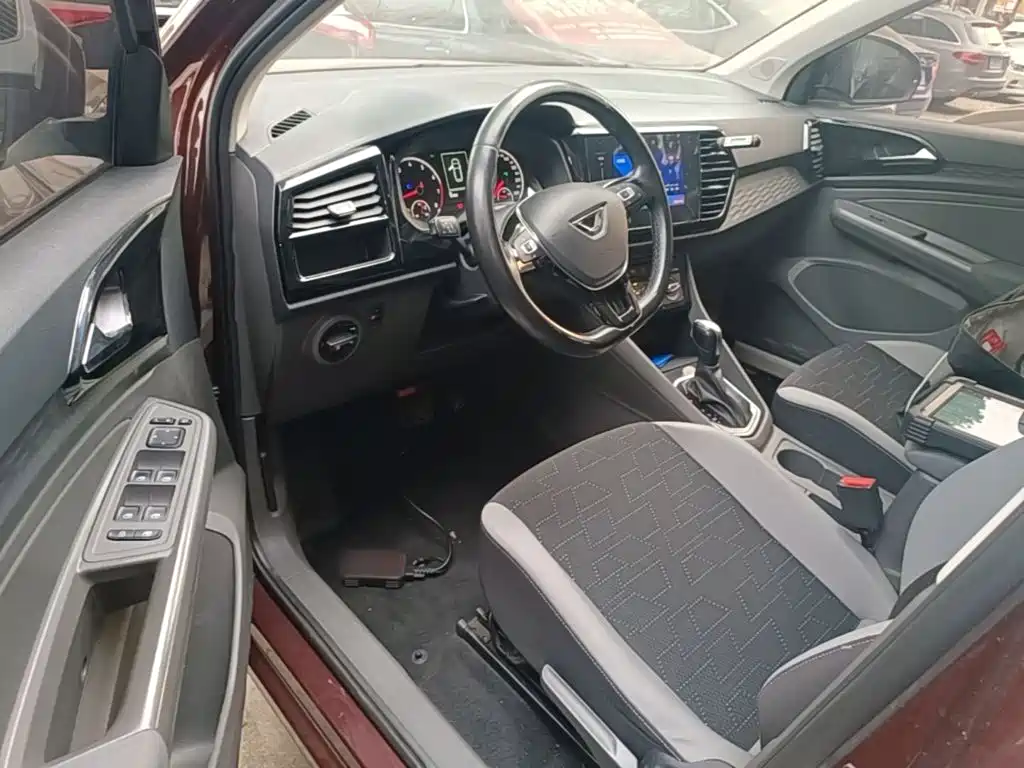 Фото 16 - Jetta VS7
