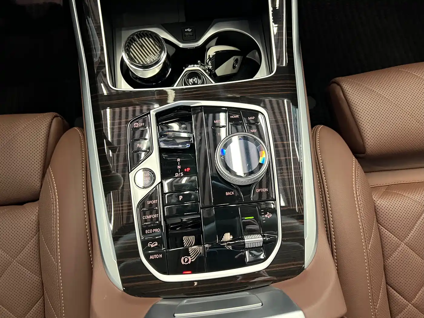 BMW X7 2023 xDrive40i Leading Luxury Package фото 11