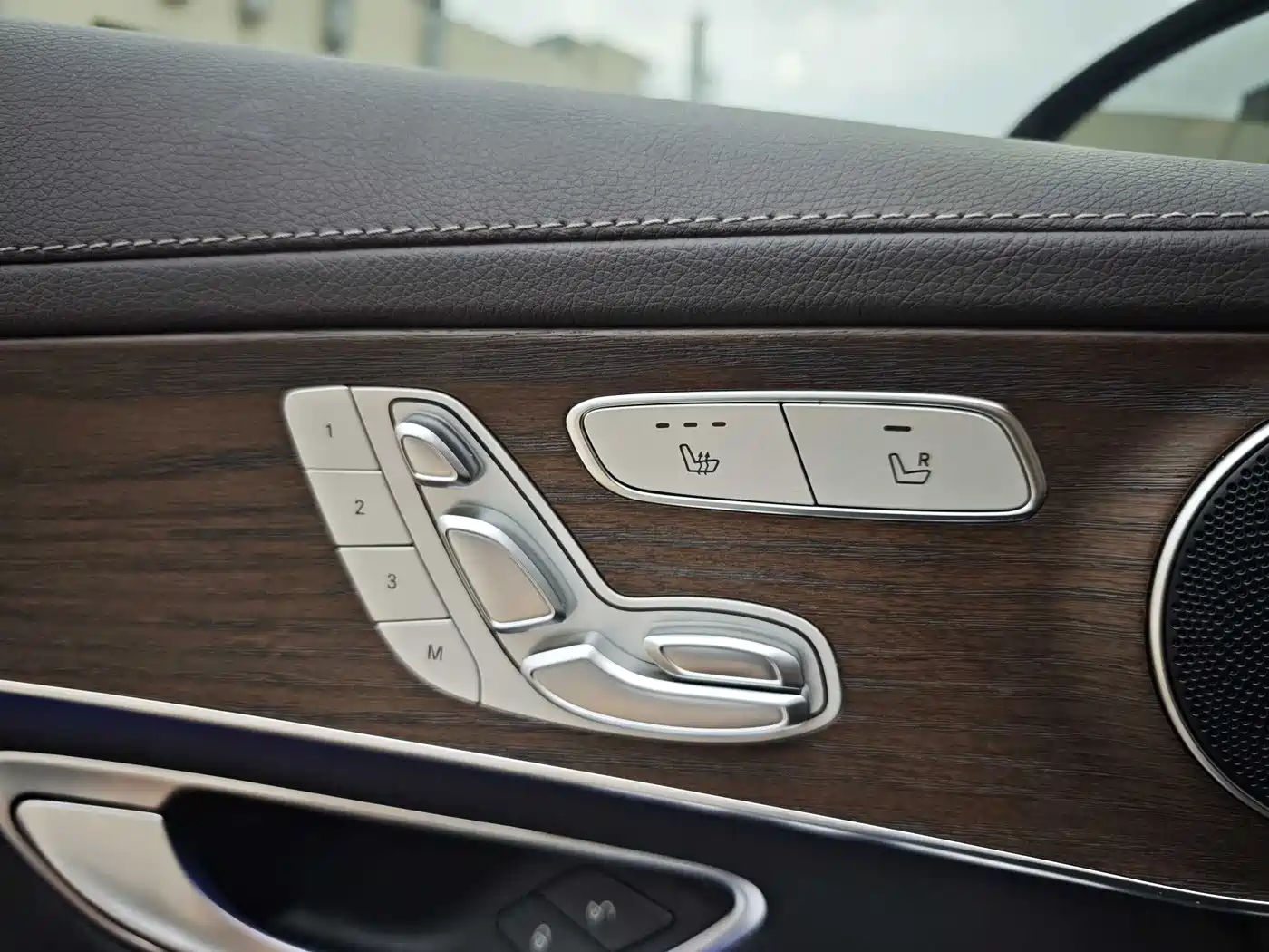 Mercedes-Benz GLC 2022 Facelift II GLC 300 L 4MATIC Luxury фото 10