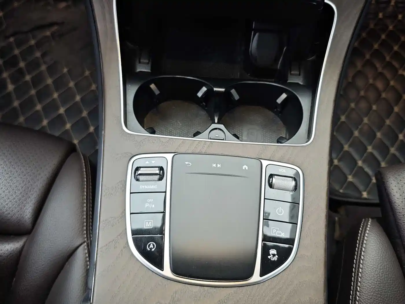 Mercedes-Benz GLC 2022 Facelift II GLC 300 L 4MATIC Luxury фото 14