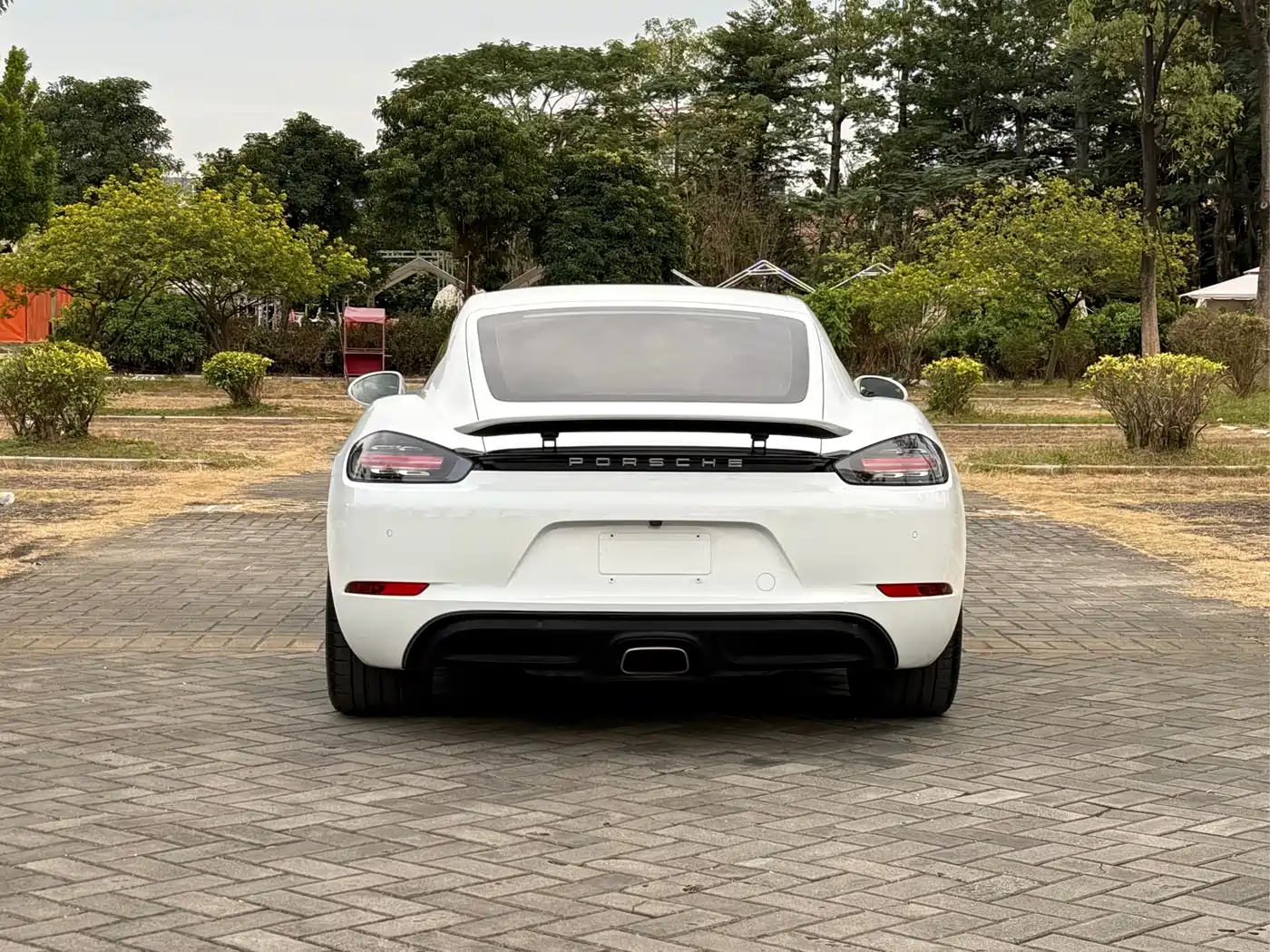 Porsche 718 2018 Cayman 2.0T фото 18