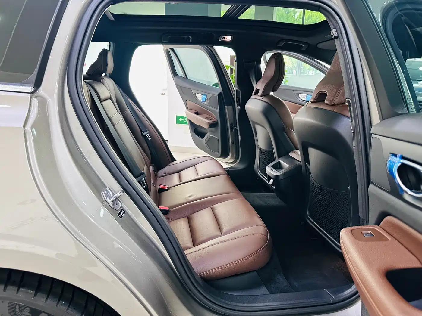 Volvo V60 2021 B5 Zhiyuan Luxury Edition фото 16