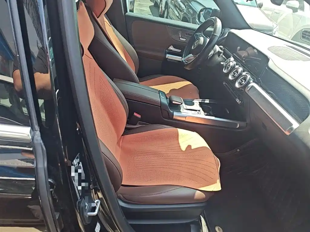 Mercedes-Benz GLB 2024 GLB 220 Fashion фото 25