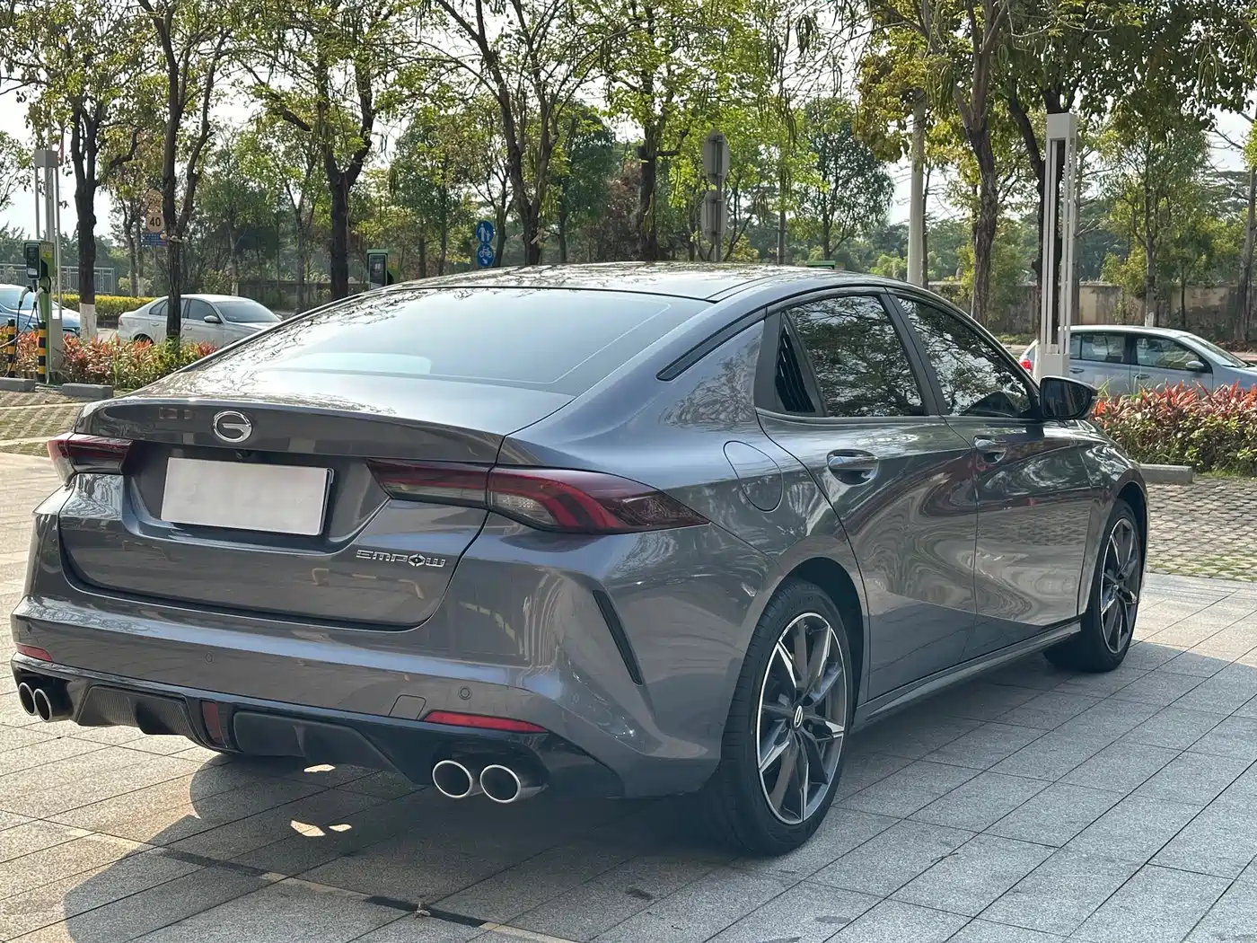 GAC Trumpchi Trumpchi Emkoo 2023 270T DCT J16 Edition фото 39