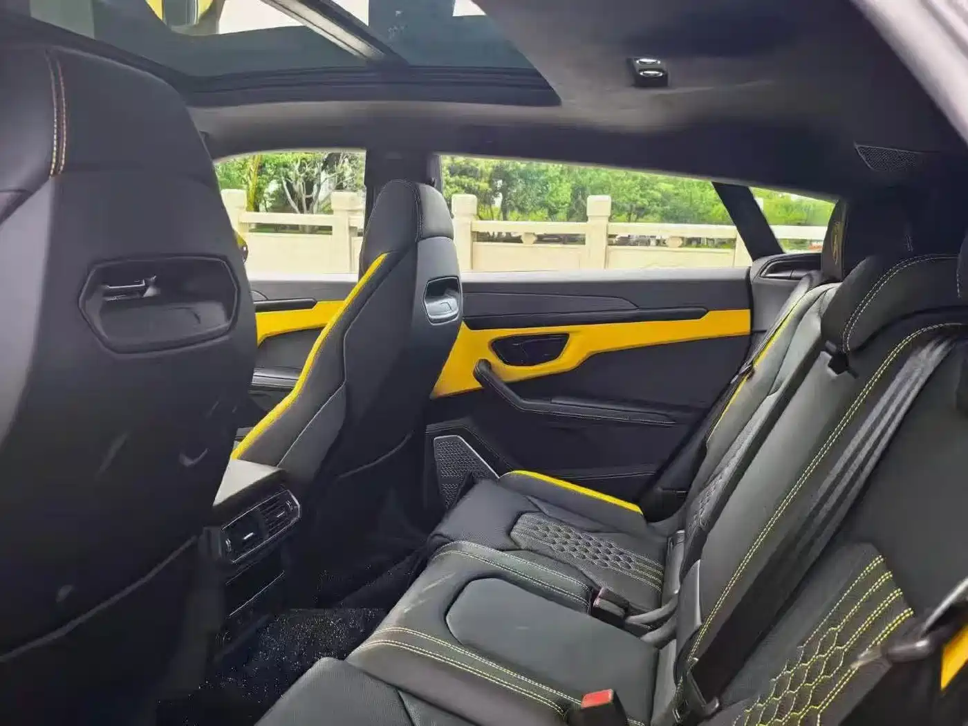 Lamborghini Urus SE 2026 2025 4.0T Standard Edition
