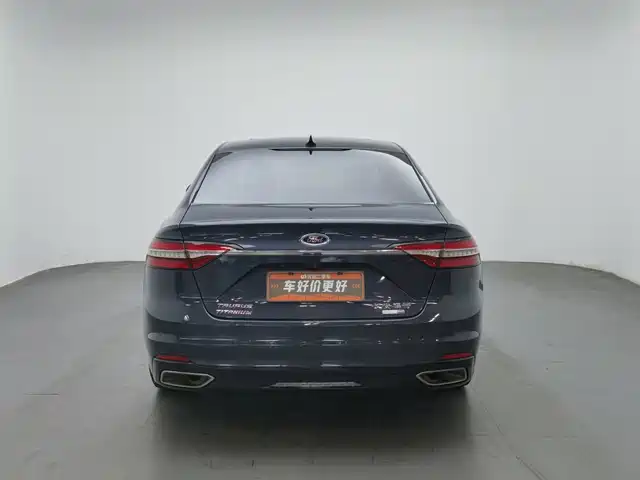 Ford Taurus 2019 EcoBoost 245 Premium Edition — фото 4