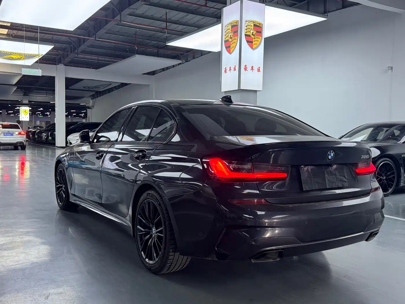 BMW 3 Series 2020 Facelift 325i M Sport Night Edition фото 21
