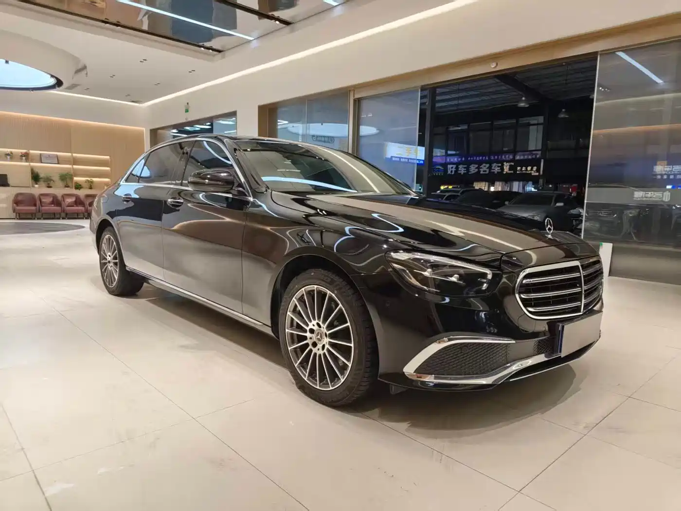  E CLASS