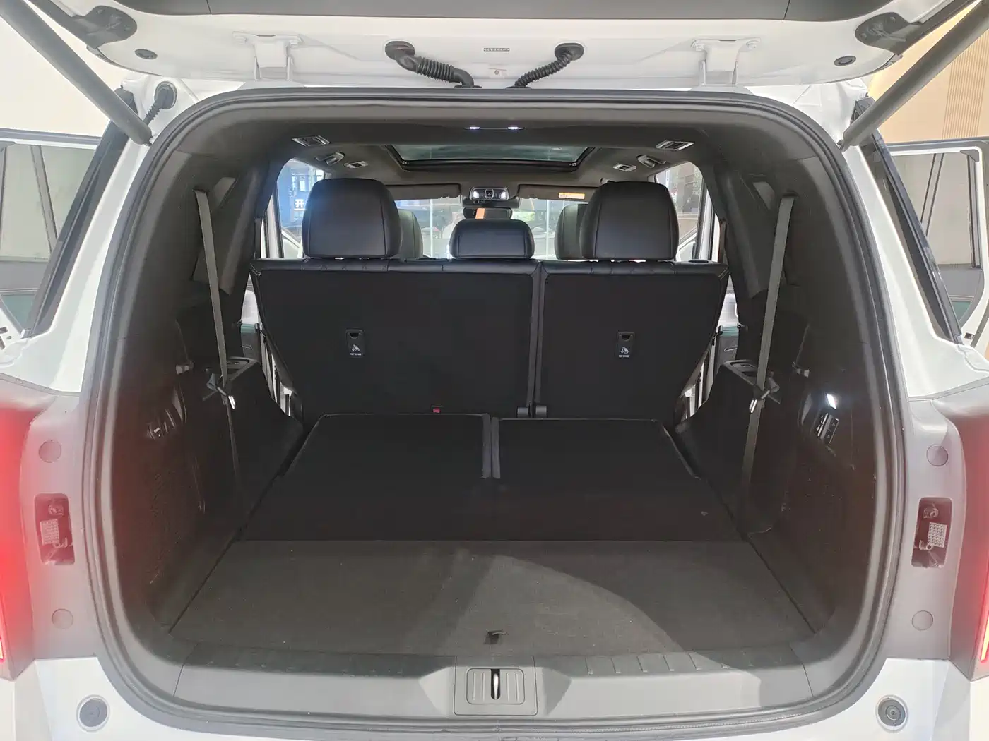 GAC Trumpchi Trumpchi GS8 2022 Dual Engine Series 2.0TM 2WD Premium Edition (7-Seater) фото 13