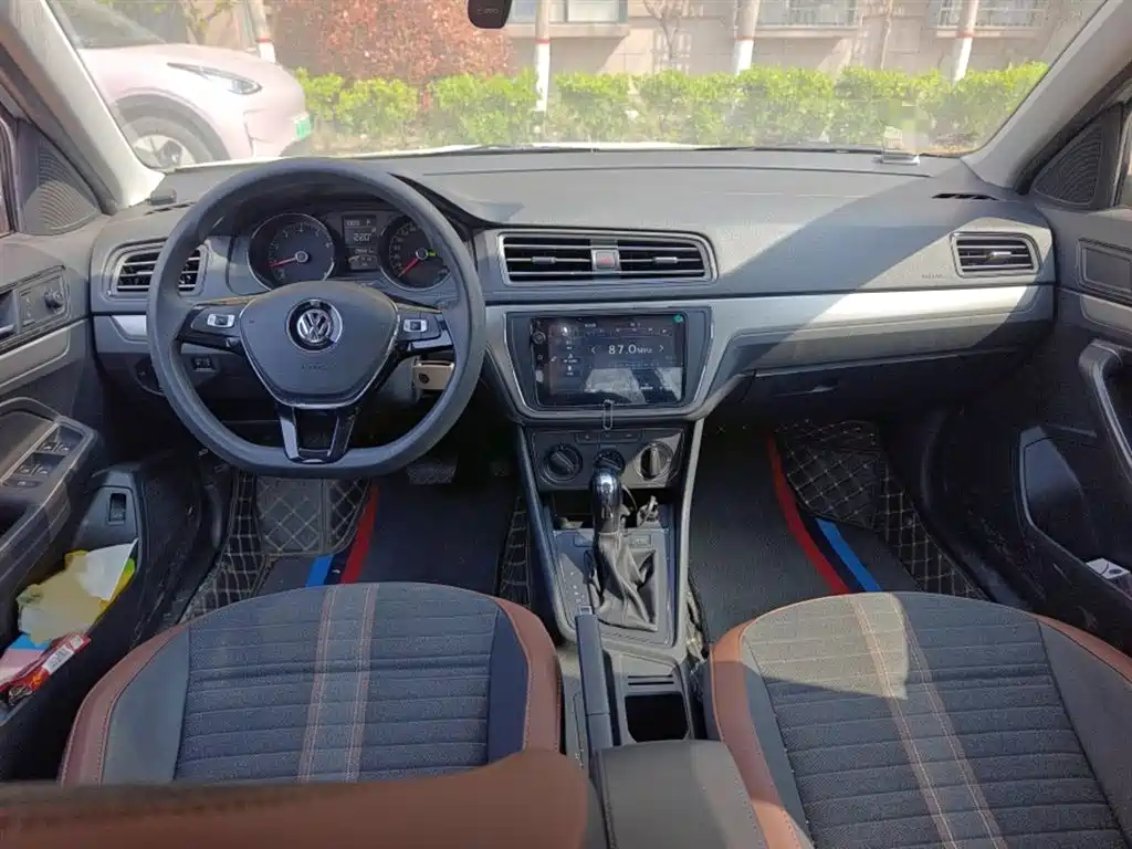 Volkswagen Lavida 2019 Lavida Start 1.5L Auto Comfort (China VI) фото 13