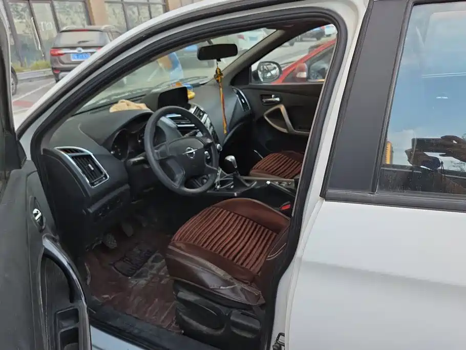 Фото 9 - Haima S5