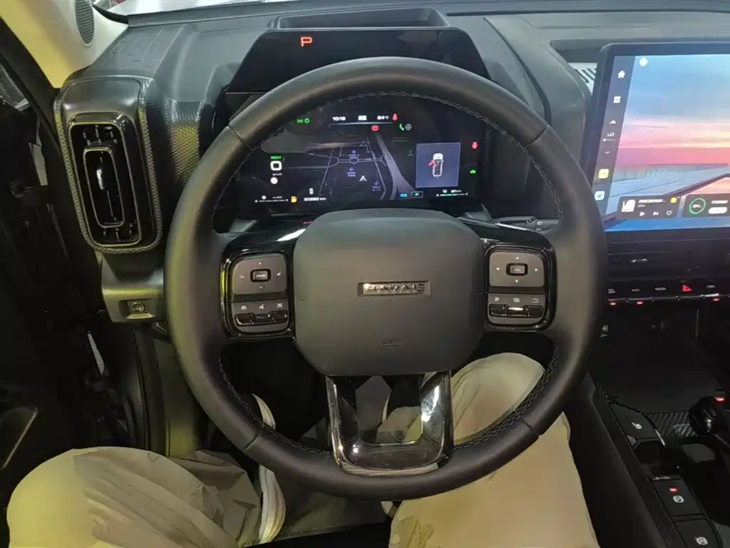 Haval Meng Long NEV 2024 Hi4 145 Cross-country Edition фото 11