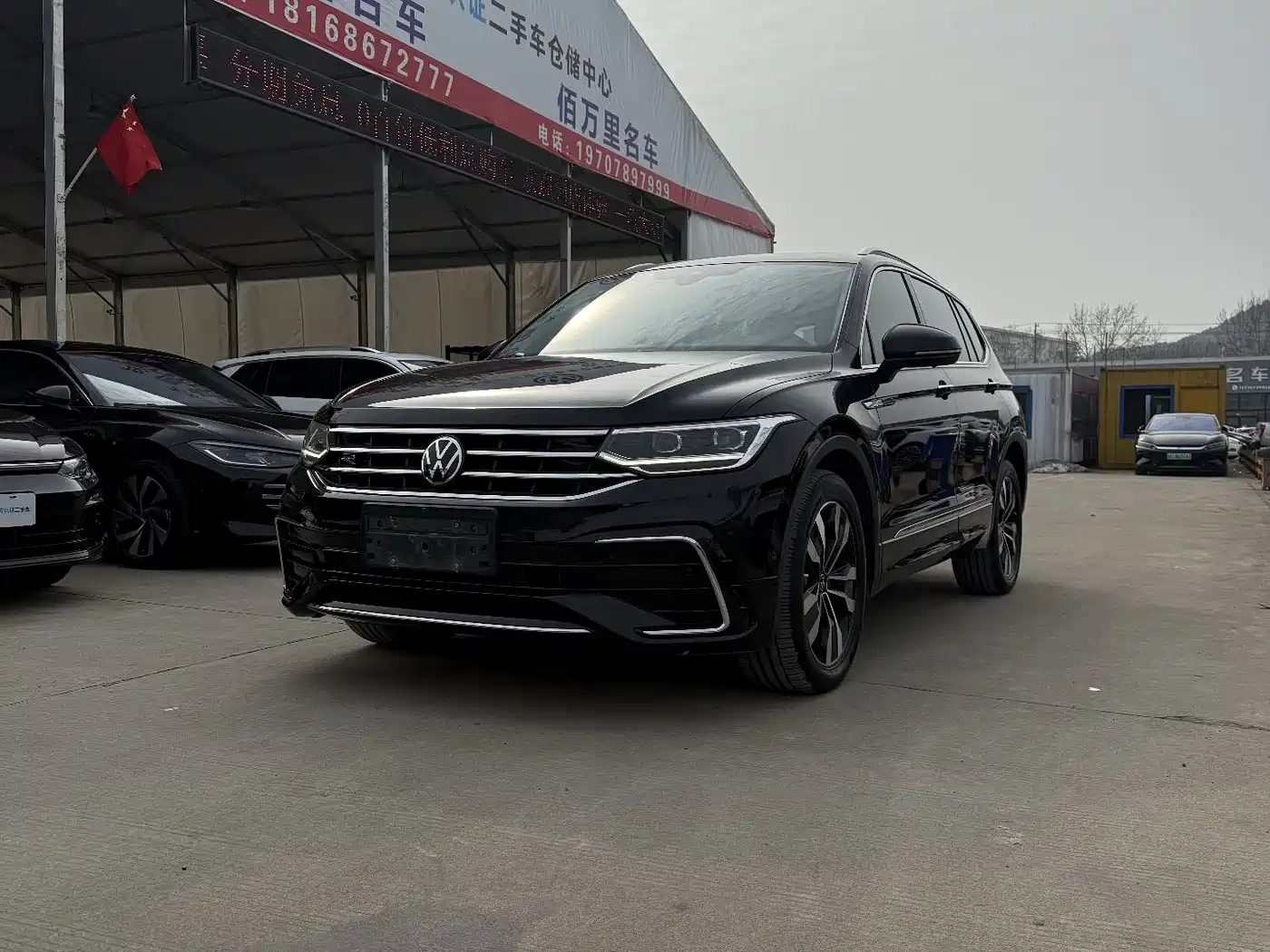 Volkswagen Tiguan L 2023 330TSI Auto 2WD R-Line Premium Edition
