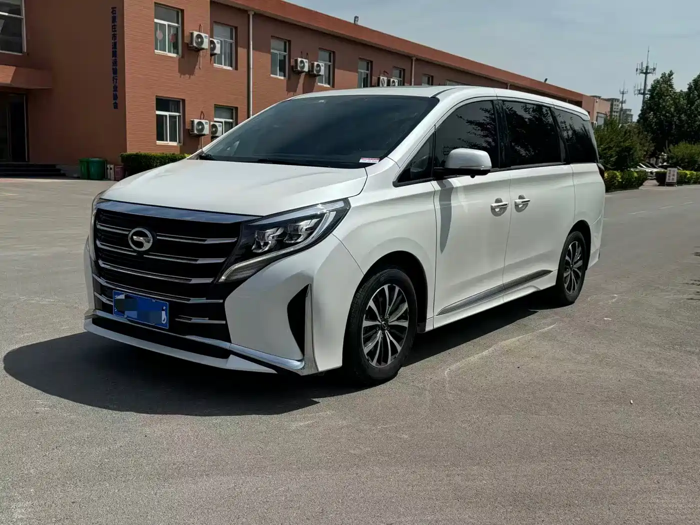 GAC Trumpchi Trumpchi M8 2023 Leading Series 390T Premium Edition