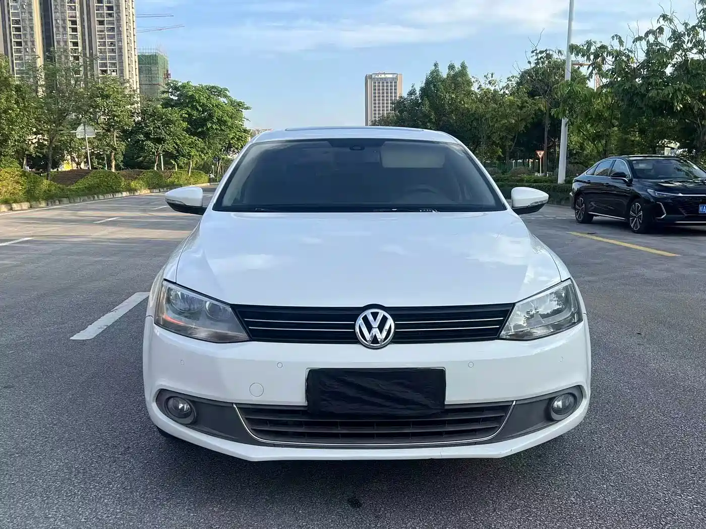 Volkswagen Sagitar 2012 2012 Model 1.4TSI Automatic Flagship
