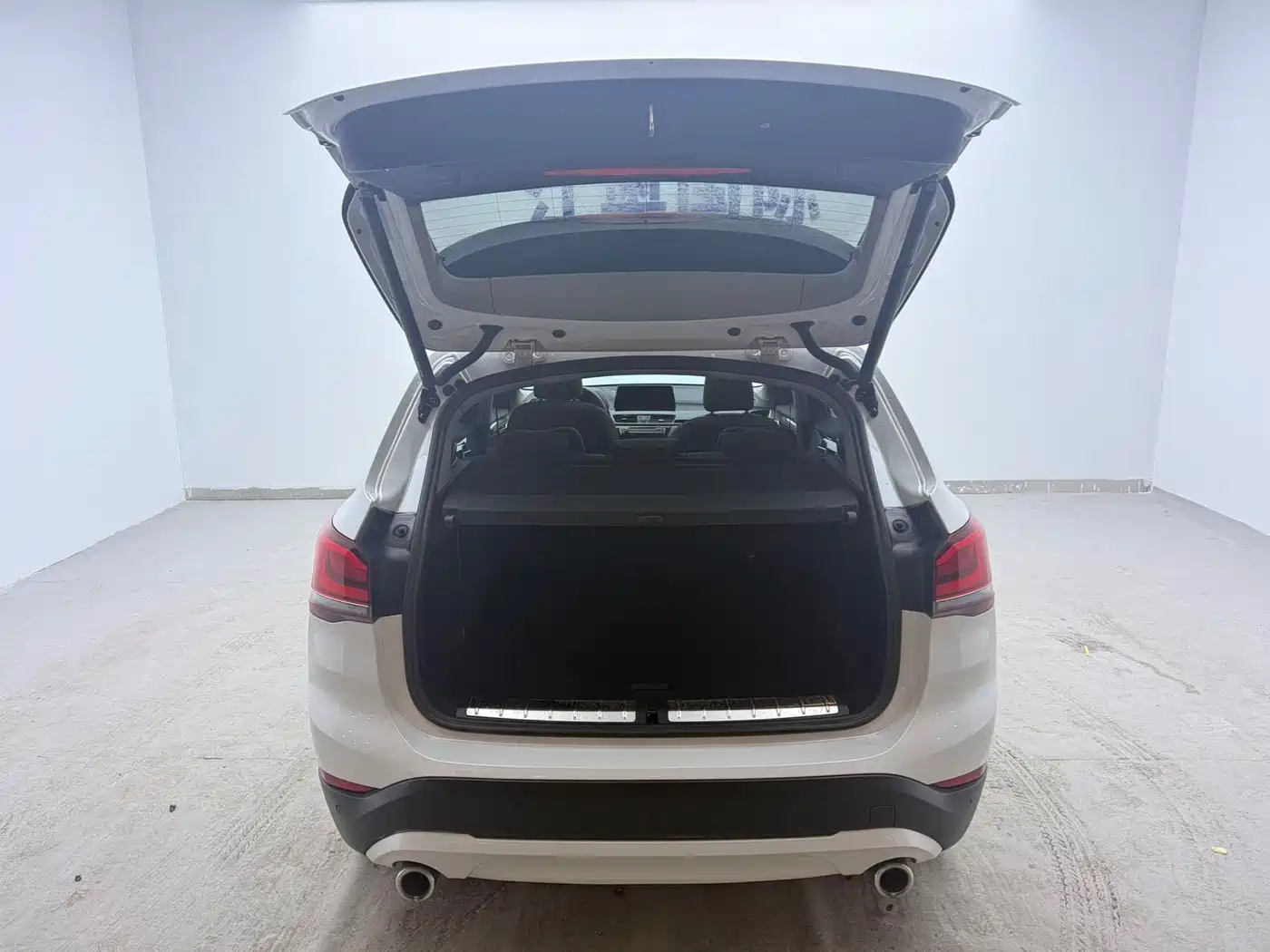 BMW X1 2021 sDrive20Li Fashion фото 20