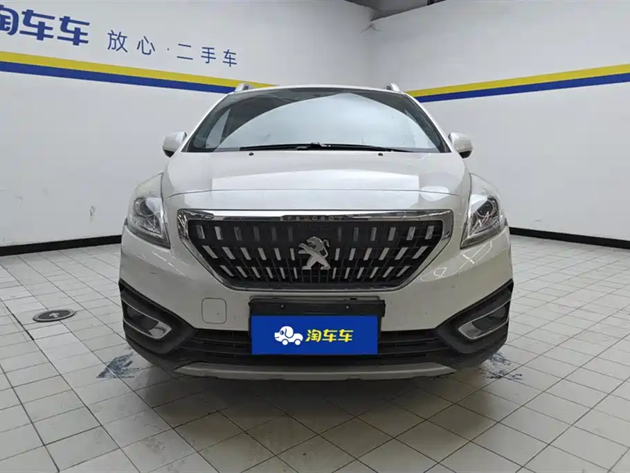 Peugeot 3008 2016 2.0L Automatic Classic Edition фото 2