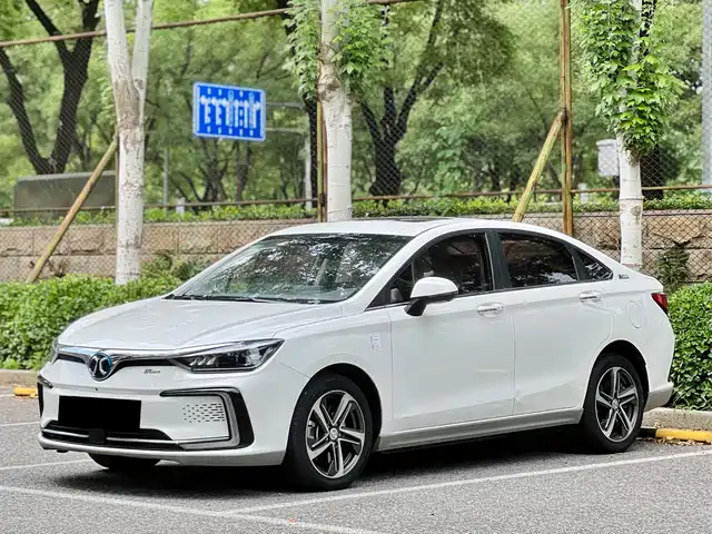  BAIC Beijing EU5 2018 R500 Intelligent Edition