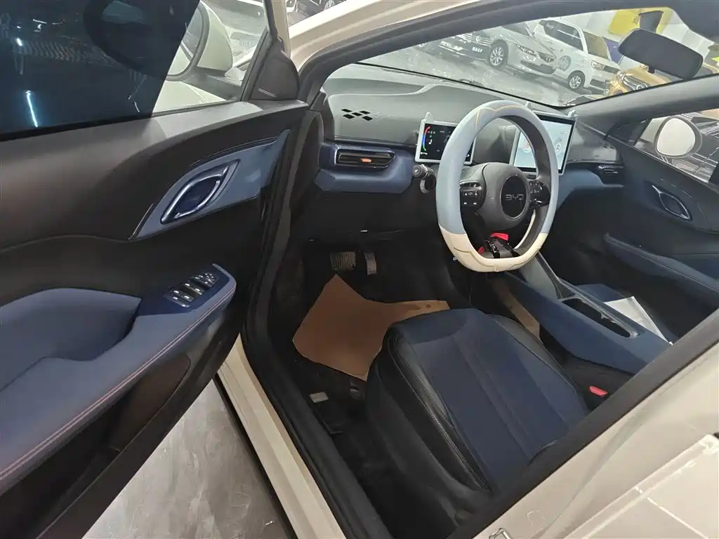 BYD Seagull 2025 305km Vitality фото 12