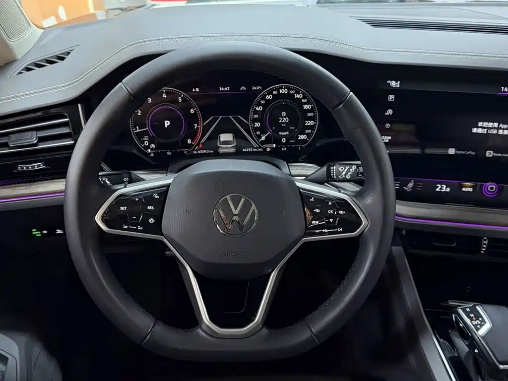 Volkswagen Touareg 2023 2.0TSI R-Line Edition фото 9