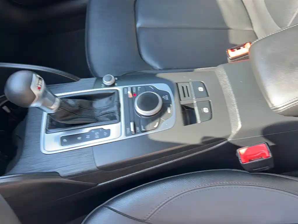 Audi A3 2014 Limousine 35 TFSI Auto Comfort фото 18