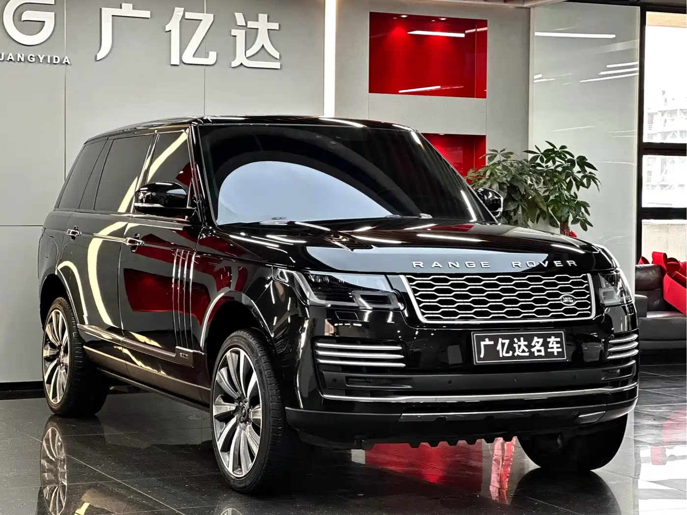 LAND ROVER RANGE ROVER