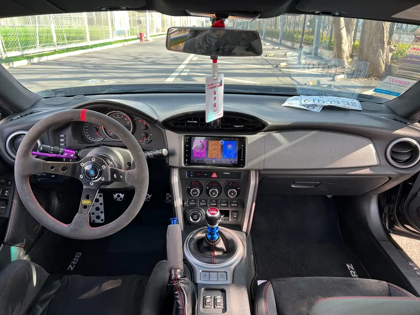 Subaru BRZ 2015 2.0i Manual фото 15