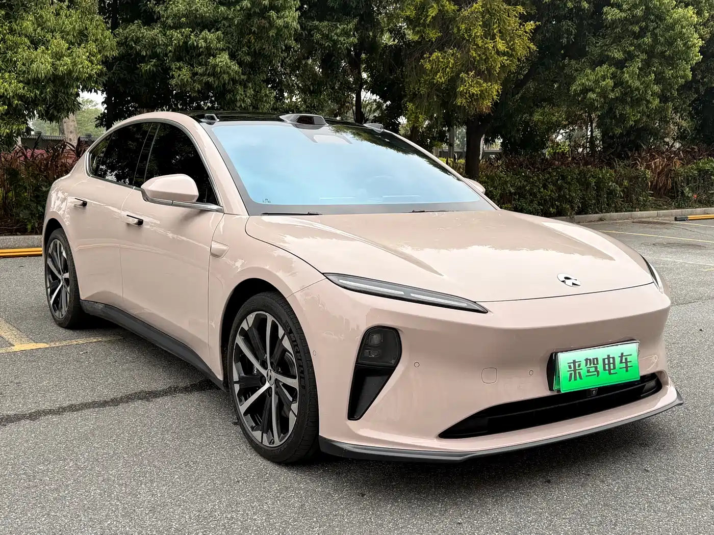 NIO NIO ET5
