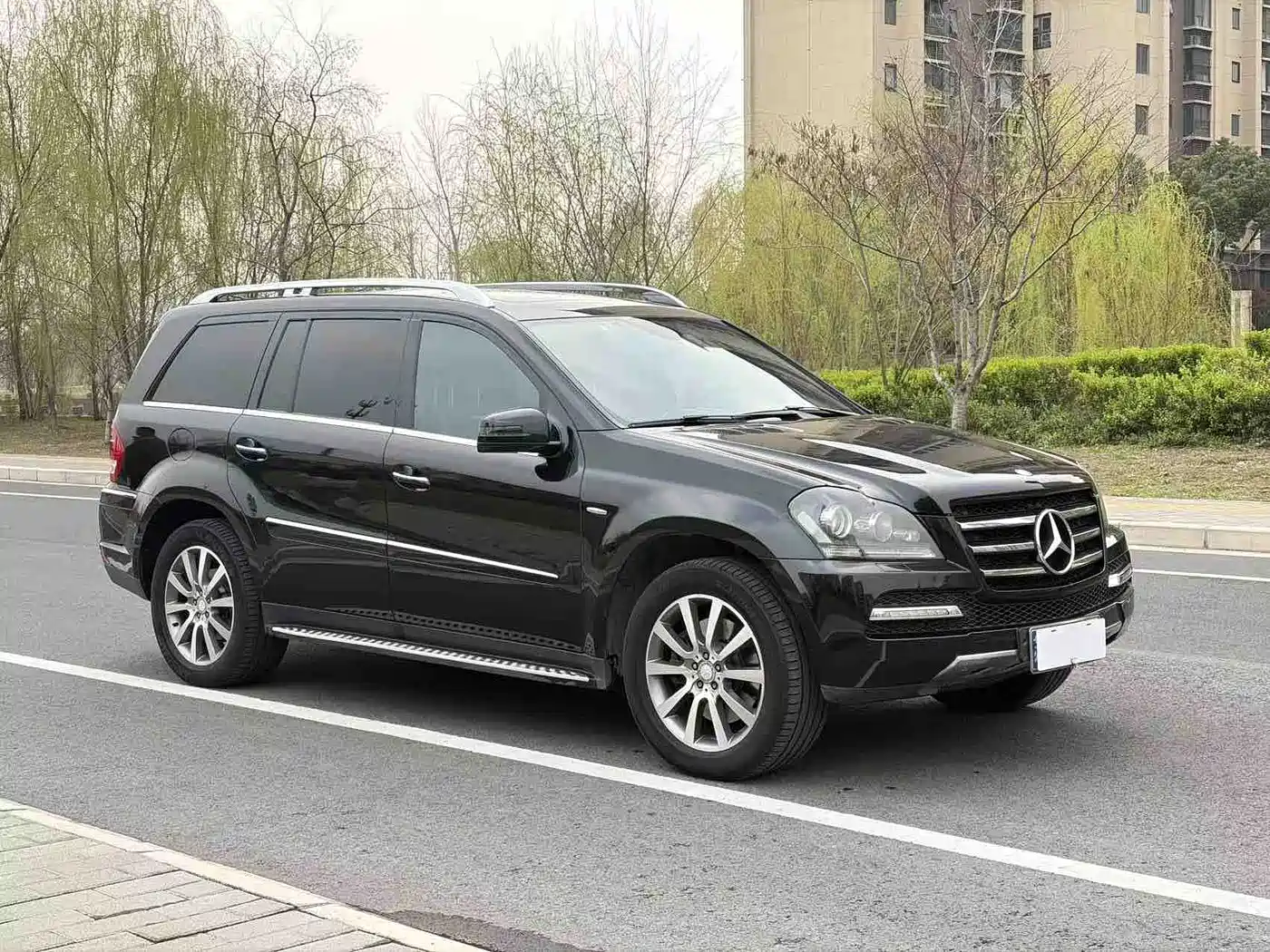 Mercedes-Benz GL-Class 2011 GL 450 Prestige Grand Edition фото 2