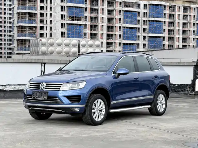 Volkswagen Touareg 2017 3.0TSI Explorer Edition — фото 1
