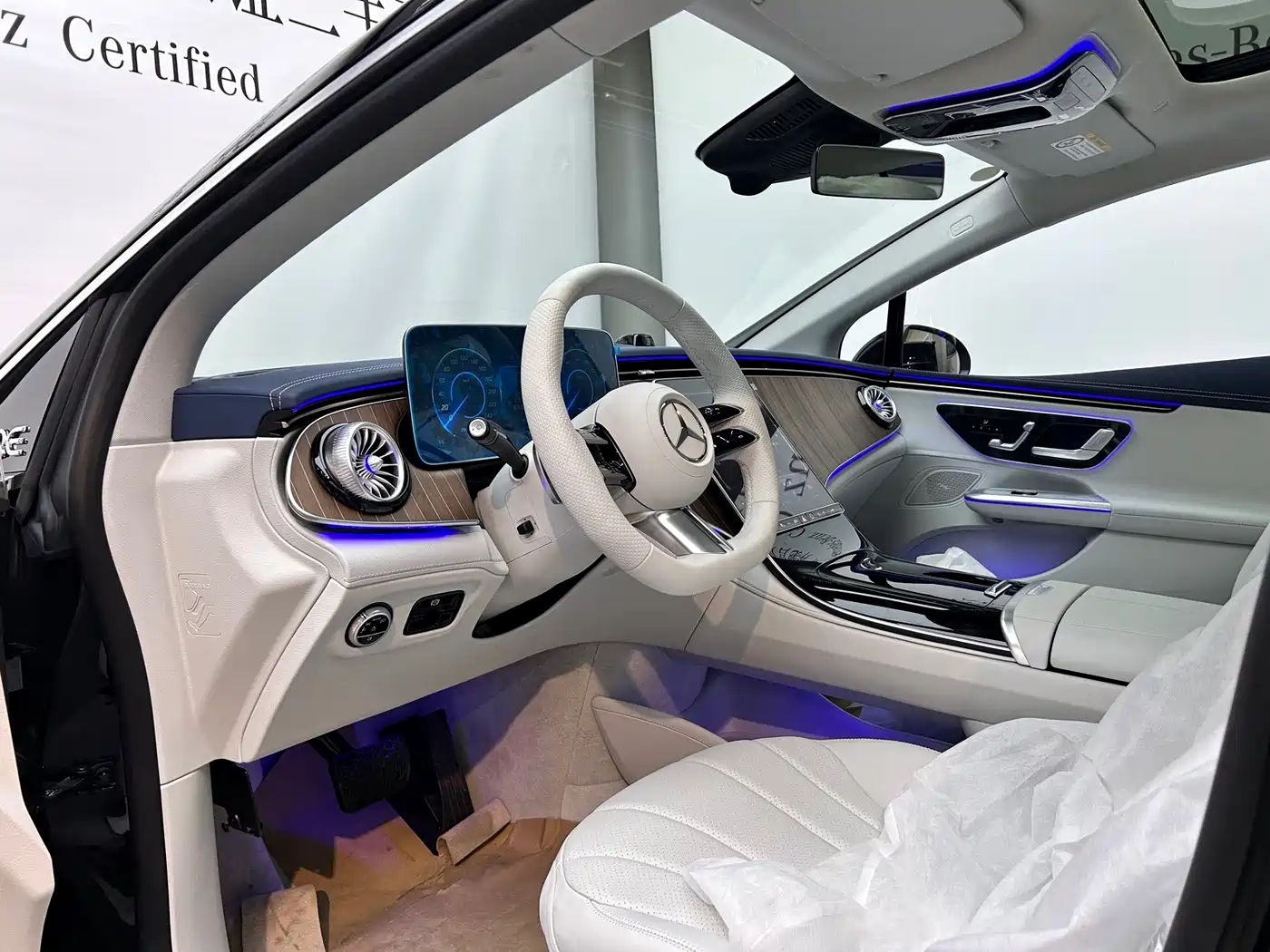 Mercedes-Benz EQE 2025 500 4MATIC Pioneer фото 11